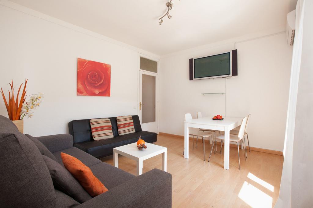 Your - Sagrada Familia Apartment *